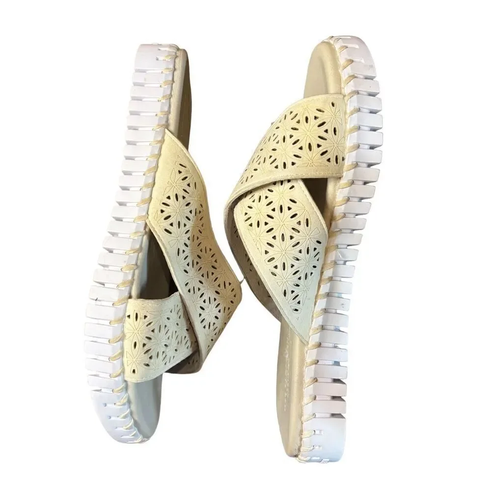 Ilse Jacobsen Tulip Criss Cross Flat Comfort Sandals in Off White Size 41/11